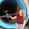Испытание модели самолета в аэродинамической трубе